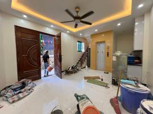 BÁN NHÀ ĐẸP LAI XÁ-HOÀI ĐỨC 31m² 6 TẦNG THANG MÁY