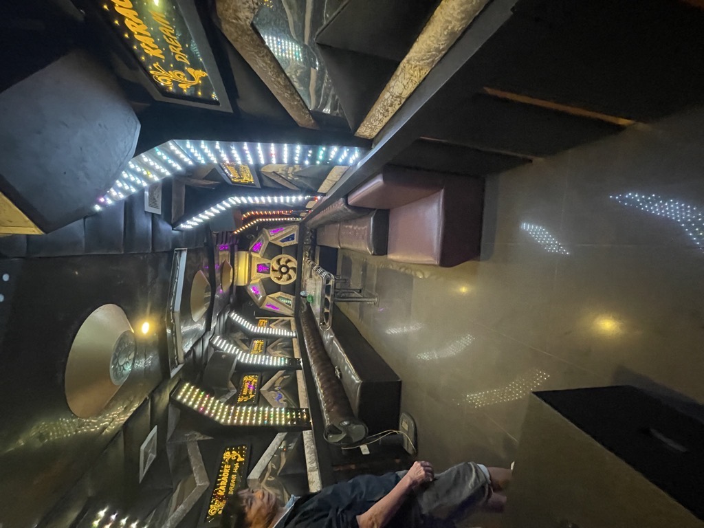 HIẾM MẶT PHỐ NGỌC LÂM - DÒNG TIỀN TỐT