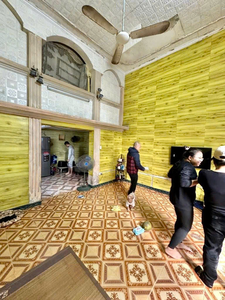 Nhà xây mới chỉ 2x, oto đỗ cửa