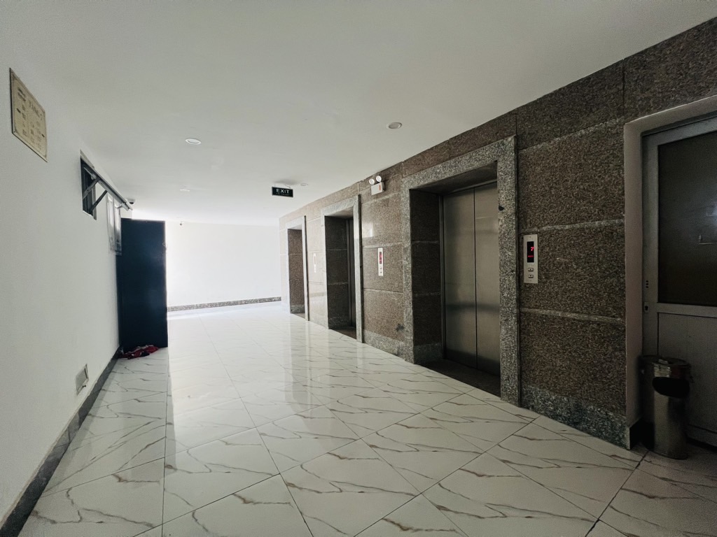 TRUNG TÂM CẦU GIẤY - 125m² CHỈ 9 TỶ - 3 NGỦ ĐỦ CÔNG NĂNG