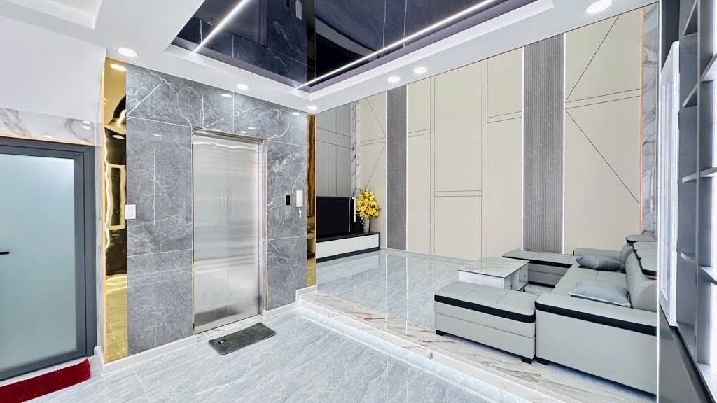 Nhà mới Gần Hiệp Thành, phân lô Vip  DT: 4,2 x 13, 54m  Kết Cấu: 2 Lầu, 4PN, 4WC  GIá nhình 6T  LH: 0909109860