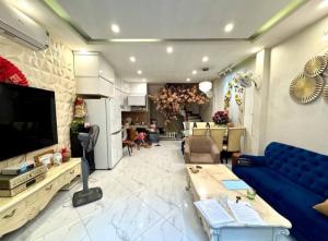 Bán nhà đê trần khát chân diện tích sổ đỏ 40m2