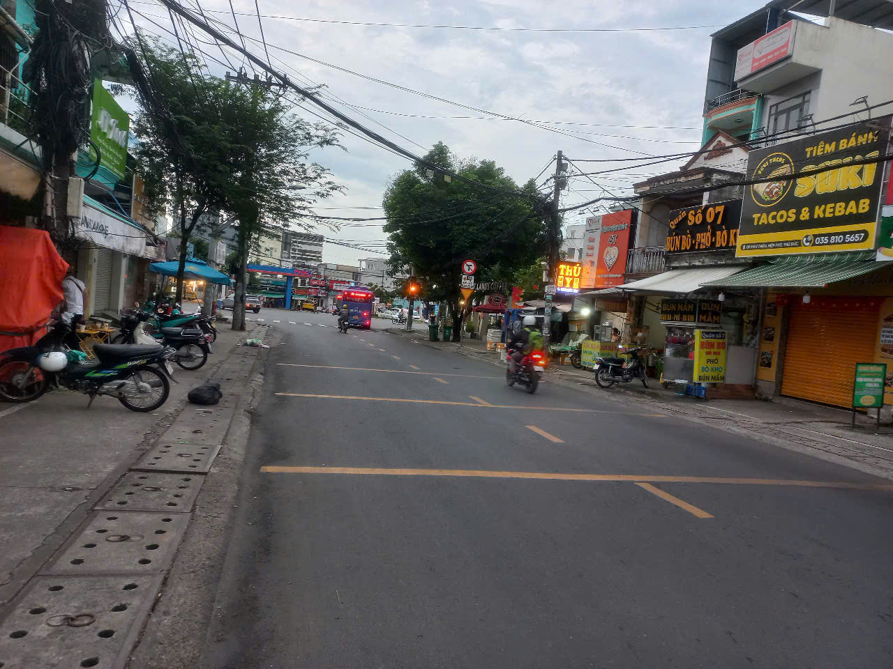 Q.9- BÁ-N Đ.ẤT NGAY TRƯỜNG BƯU CHÍNH VIỄN THÔNG VÀ HỌC VIỆN CHÍNH TRỊ KV2