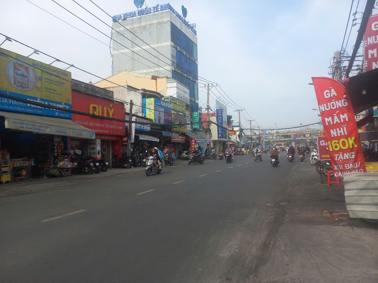 G.ẤP BÁ-N NHÀ NGAY NGÃ TƯ THỦ ĐỨC