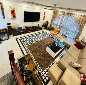 NHÀ MỚI ĐẸP CHẤT - TẶNG 80%NỘI THẤT XỊN XÒ 2 THOÁNG, KHU VỰC HIẾM NHÀ BÁN.