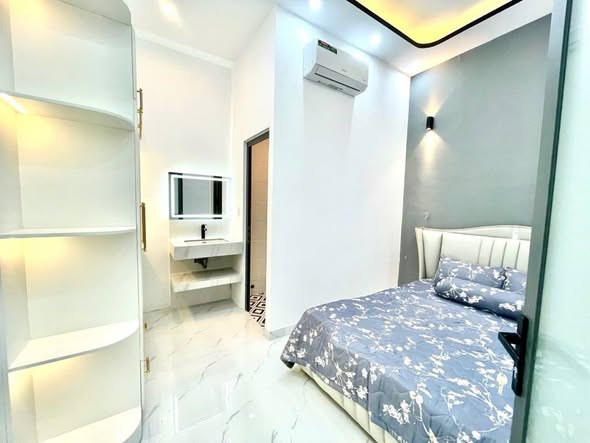 GẦN TRƯỜNG HỌC, SÁT MẶT TIỀN, 3*12M, 1 TRỆT 2 LẦU