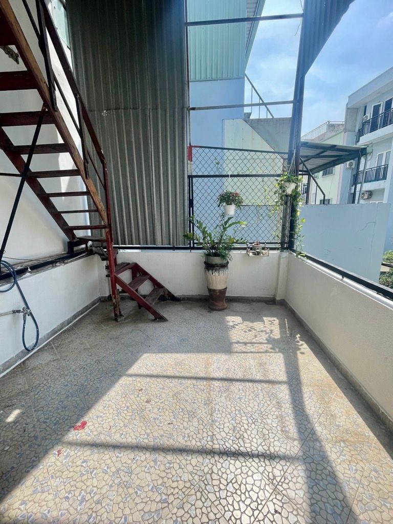 Nhà đẹp khu vip Tân Bình - cách nhà ga T3 chỉ 2p - giá cực tốt