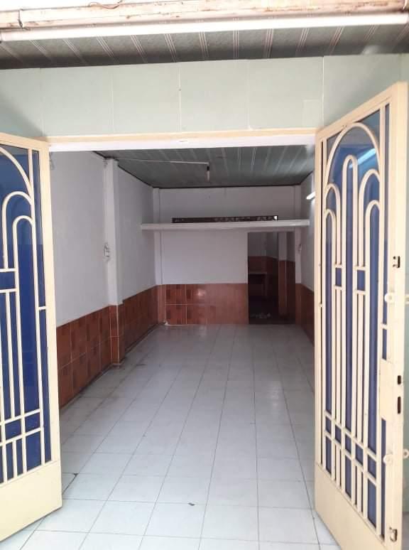 Bán nhà đep Tân Phú- sát bên hẻm xe tải - giá nhỉnh  3 tỷ