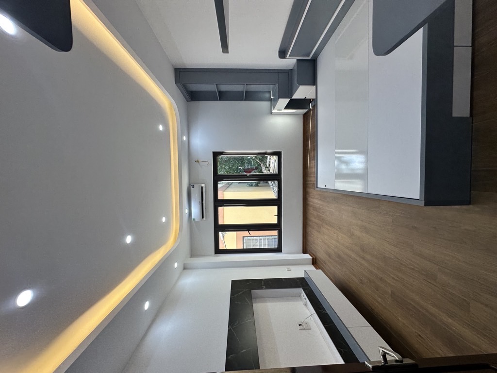 Siêu phẩm Khương Đình - Lô góc - 6 tầng - Thang máy