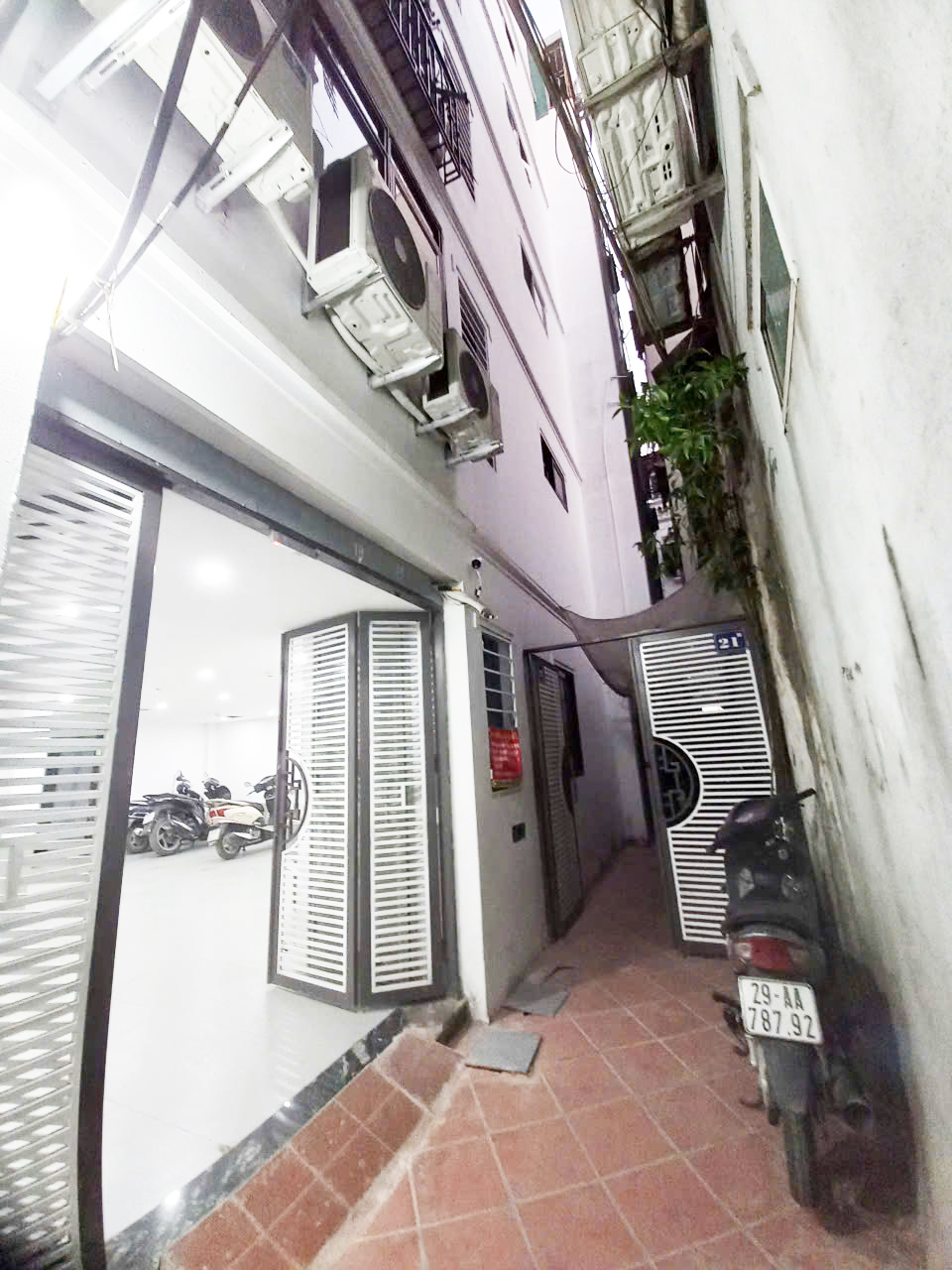 CĂN HỘ CCMN MỚI - NGÕ PHỐ THUỴ KHUÊ - 47M X 2 PN, NHỈNH 2 TỶ NGÕ NÔNG, RỘNG HƠN 3M CHỈ 20M RA Ô TÔ