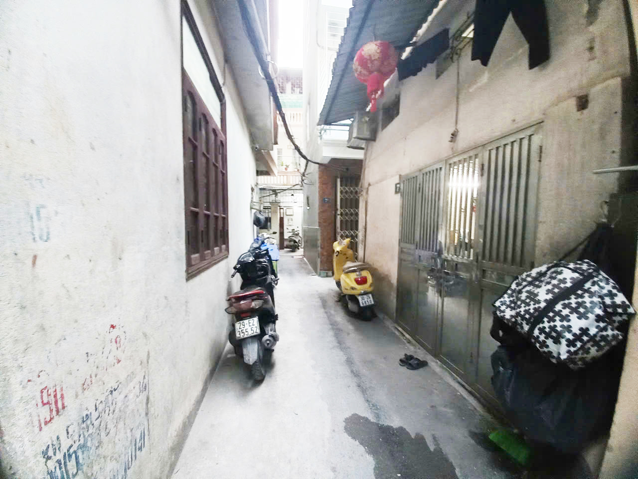 NHÀ NGÕ 460 PHỐ THUỴ KHUÊ - 66M X 2 TẦNG X 3,95 TỶ NGÕ YÊN TĨNH, VÀI BƯỚC RA HỒ TÂY - GẦN CHỢ DÂN SINH 