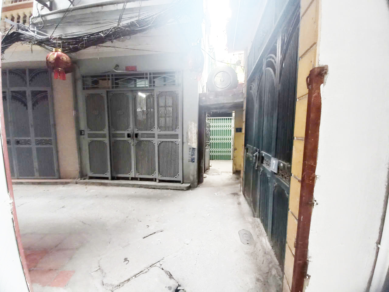 BÁN ĐẤT HIẾM NGÕ PHỐ THUỴ KHUÊ - 110M, SĐCC, 17,7 TỶ NGÕ YÊN TĨNH, VÀI BƯỚC RA HỒ TÂY - GẦN CHỢ DÂN SINH 