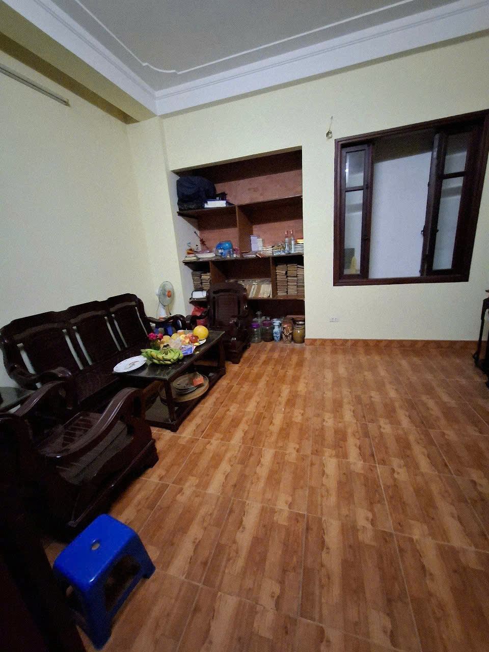 NHÀ NGÕ PHỐ HOÀNG HOA THÁM- 73M x 3 TẦNG x Ô TÔ ĐỖ CỬA - SĐCC- 19 TỶ