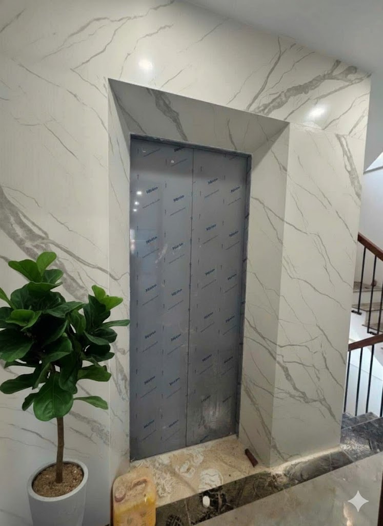 Bán nhà mới xây ở Ngọc Thụy