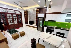 Siêu phẩm nhà riêng tại HOÀNG MAI,diện tích 48m2, 5 tầng ,mặt tiền 4m. Giá 5,5 tỷ