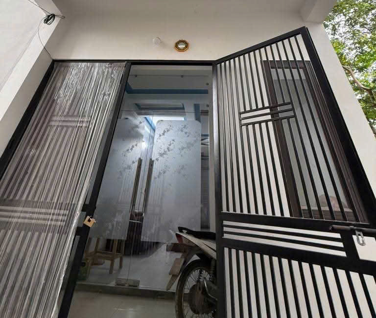 BÁN GẤP NHÀ 52M2, NHỈNH 4 TỶ, VÂN NỘI GIAO THÔNG THUẬN TIỆN