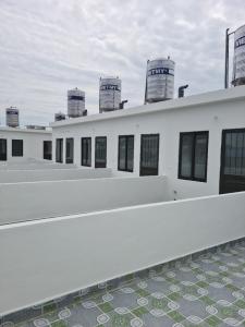 GẢ GẤP LÔ NHÀ 8 CĂN LĨNH NAM , HOÀNG MAI , ĐỒNG GIÁ 7 TỶ ,5 TẦNG , MẶT TIỀN 3,5m
