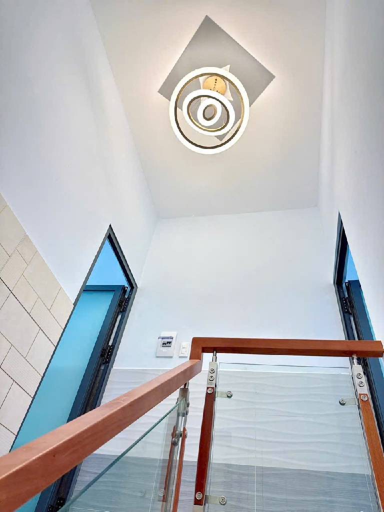 Bán nhà HXH Phú Định - Quận 8 -  40m2 chỉ nhỉnh 4 tỷ