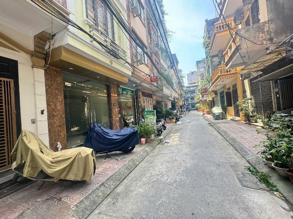 BÁN GẤP NHÀ ĐỀN LỪ 48M² - 5 TẦNG – CĂN GÓC 2 MẶT TIỀN - 2 Ô TÔ TRÁNH – DÒNG TIỀN