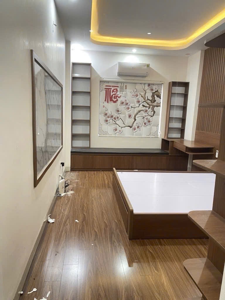 Bán nhà phố lụa Hà Đông diện tích 30m 5tầng