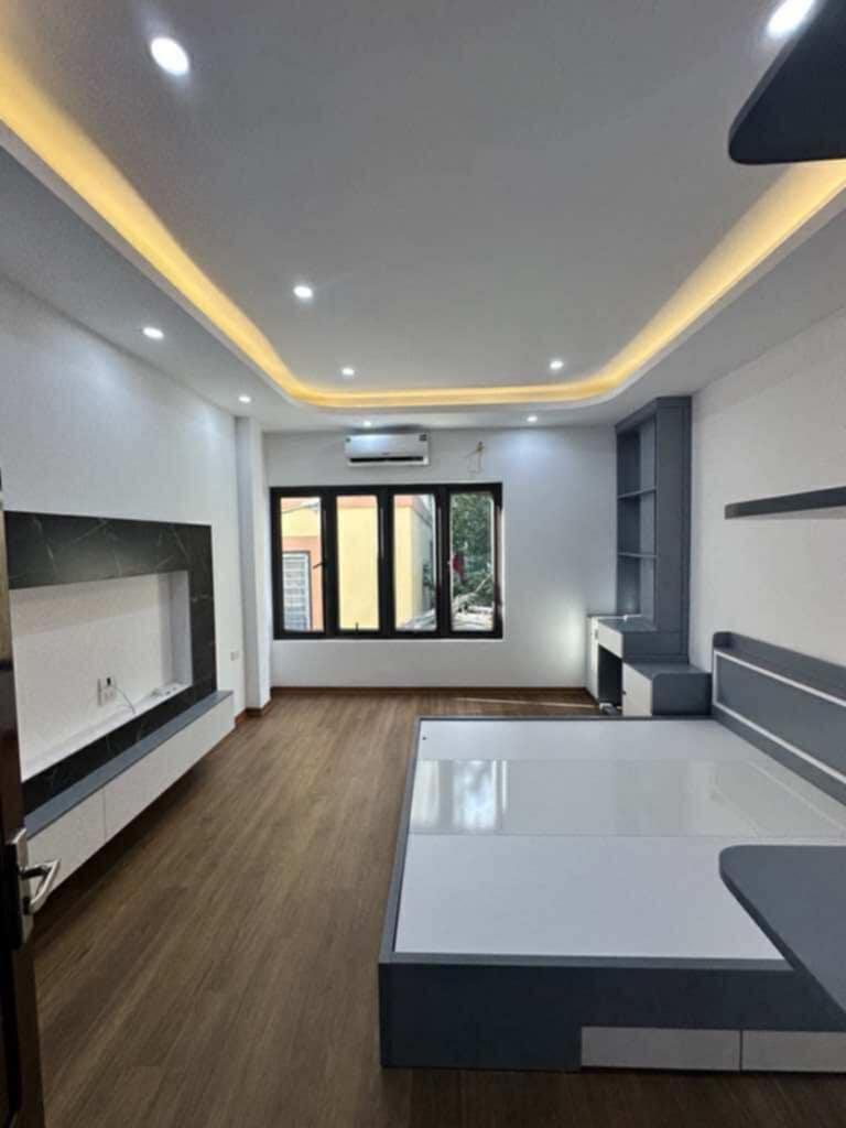 Chính chủ bán nhà 6 tầng lầu ở Khương Đình, Thanh Xuân