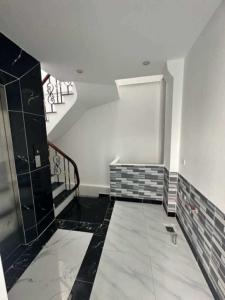 Chính chủ bán nhà 6 tầng lầu ở Khương Đình, Thanh Xuân