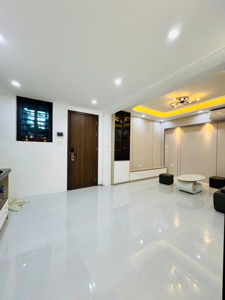 SIÊU PHẨM GIẢI PHÓNG, 80M2 NHỈNH 4 TỶ, 3 NGỦ RIÊNG BIỆT