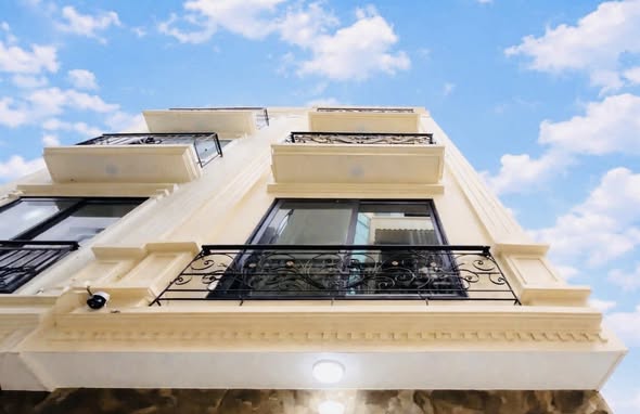 BÁN NHÀ HOÀNG ĐẠO THÀNH .DT 46M NHÀ 6TẦNG MT 3,6 GIÁ 12.8 TỶ THANH XUÂN