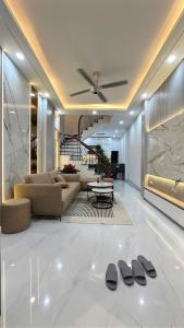 Bán nhà Hoà Bình 7 diện tích 41mx4 tầng. Giá 10,5 tỷ