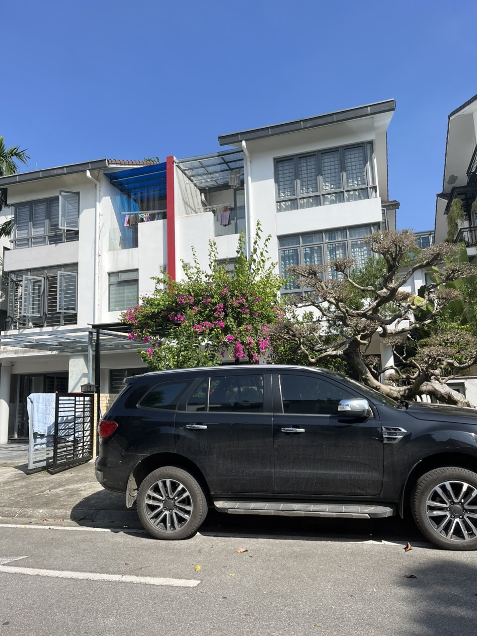 Bán biêt thự song lập đường 3.3 Gamuda 214m2 - 66tỷ