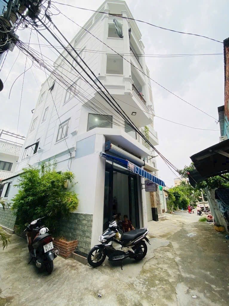 Căn góc siêu phẩm bông sao quận 8- xe hơi ngủ trong nhà- nhà mới 5 tầng