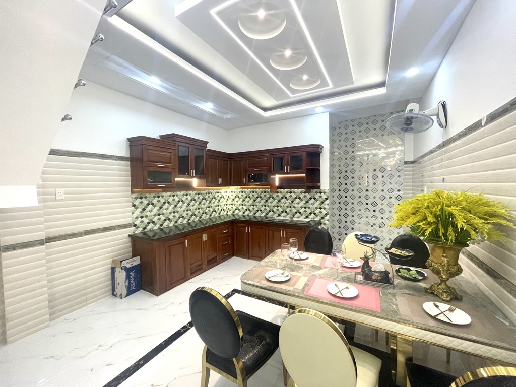 NHÀ ĐẸP 4 TẦNG, ĐƯỜNG SỐ 28, GÒ VẤP, DIỆN TÍCH 62M2, GIÁ 8.9 TỶ (BỚT LỘC)