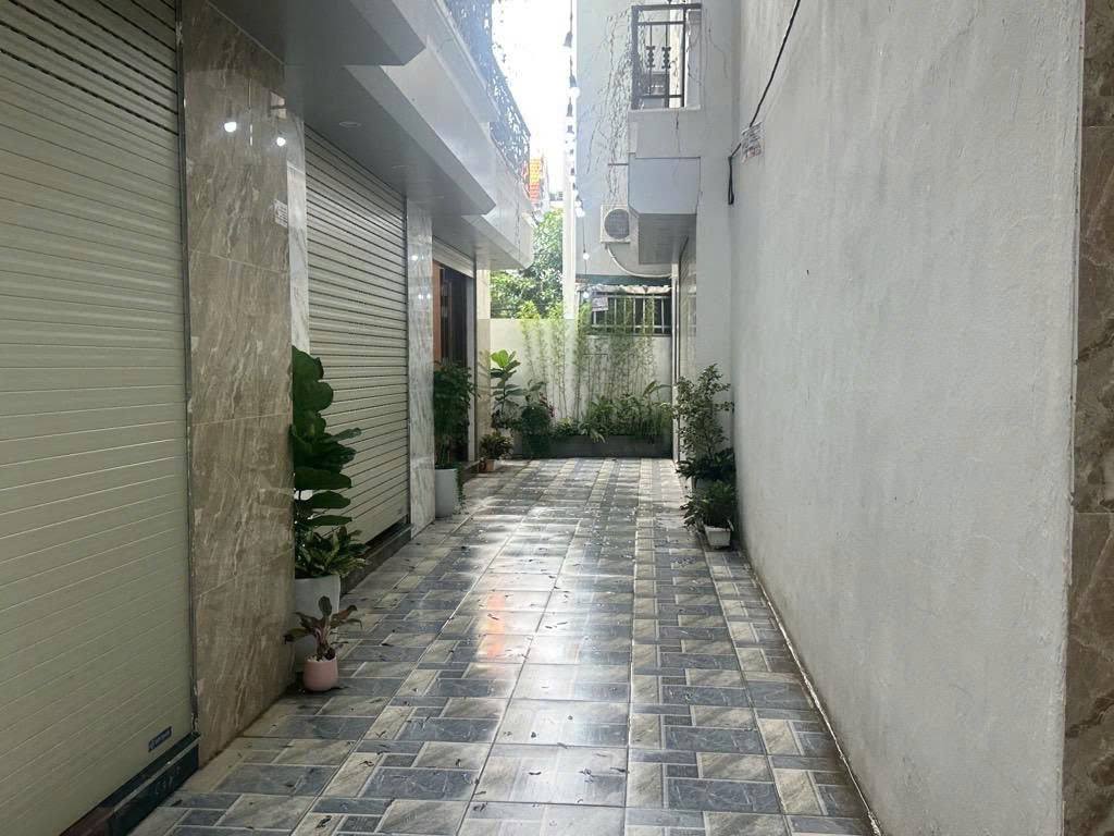 BÁN NHÀ MẶT NGÕ PHỐ Ô CÁCH LONG BIÊN GẦN ĐƯỜNG Ô TÔ GIÁ SIÊU HỜI
