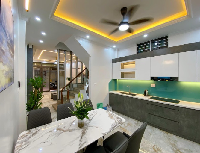 BÁN NHÀ 4 TẦNG MẶT NGÕ ÁI MỘ, NHÀ MỚI NGÕ THÔNG CÁCH ĐƯỜNG Ô TÔ 10M