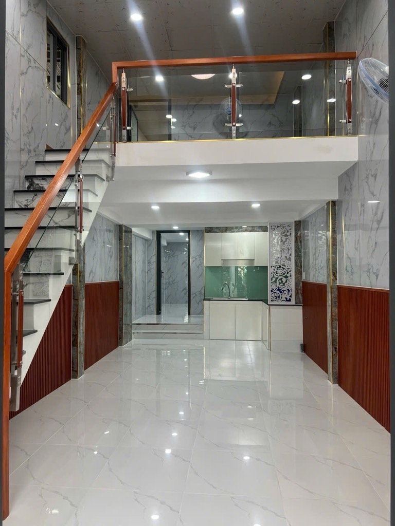 ÂU DƯƠNG LÂN - NHÀ MỚI 1TR 1 LẦU MUA Ở NGAY - 46M2 - 3PN - CHỈ 2.2