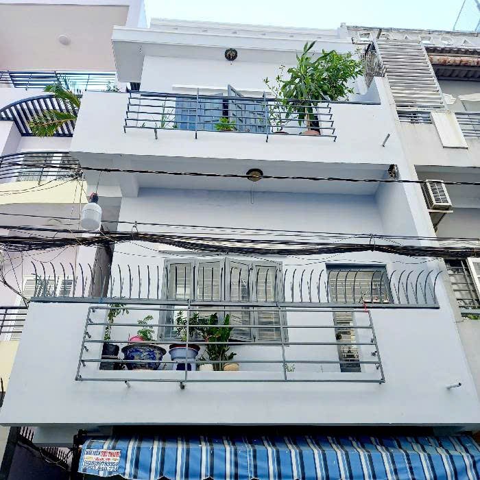 9 Tỷ hẻm xe tải khu vip Lê Văn Sỹ 3*4,8 Quận 3