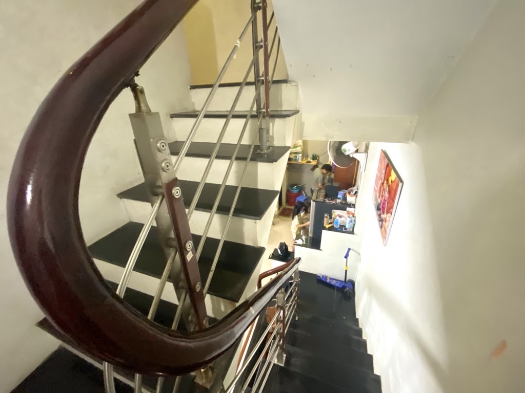 Bán gấp nhà Phạm Văn Đồng