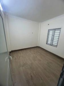 Bán gấp nhà Trần Quốc Vượng