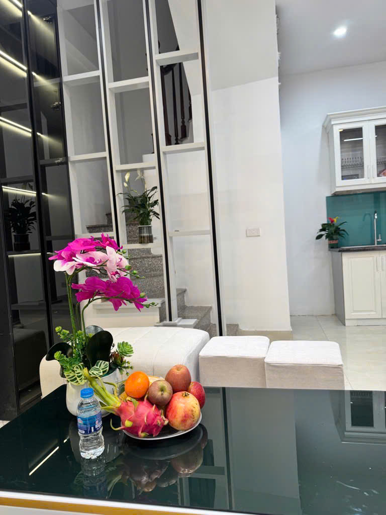 Bán nhà La Nội-giá 6,35 tỷ-diện tích 42 m2-full công năng-CĂN GÓC 3 THOÁNG