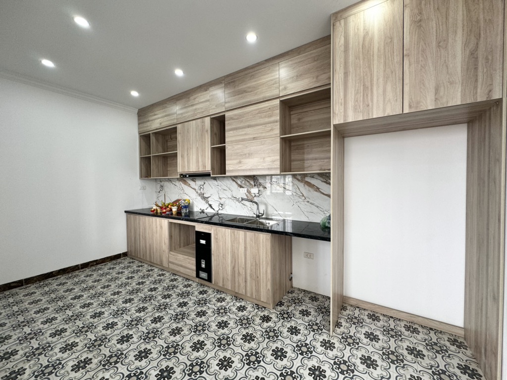 Bán nhà riêng Lê Trọng Tấn_Hà Đông_Thang Máy_34m2_Hơn 8 Tỷ_Lô góc 2 mặt thoáng