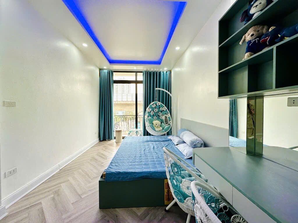 Bán nhà MẶT PHỐ Quang Trung_Hà Đông_37m2_5 Tầng_Chỉ hơn 13 Tỷ !