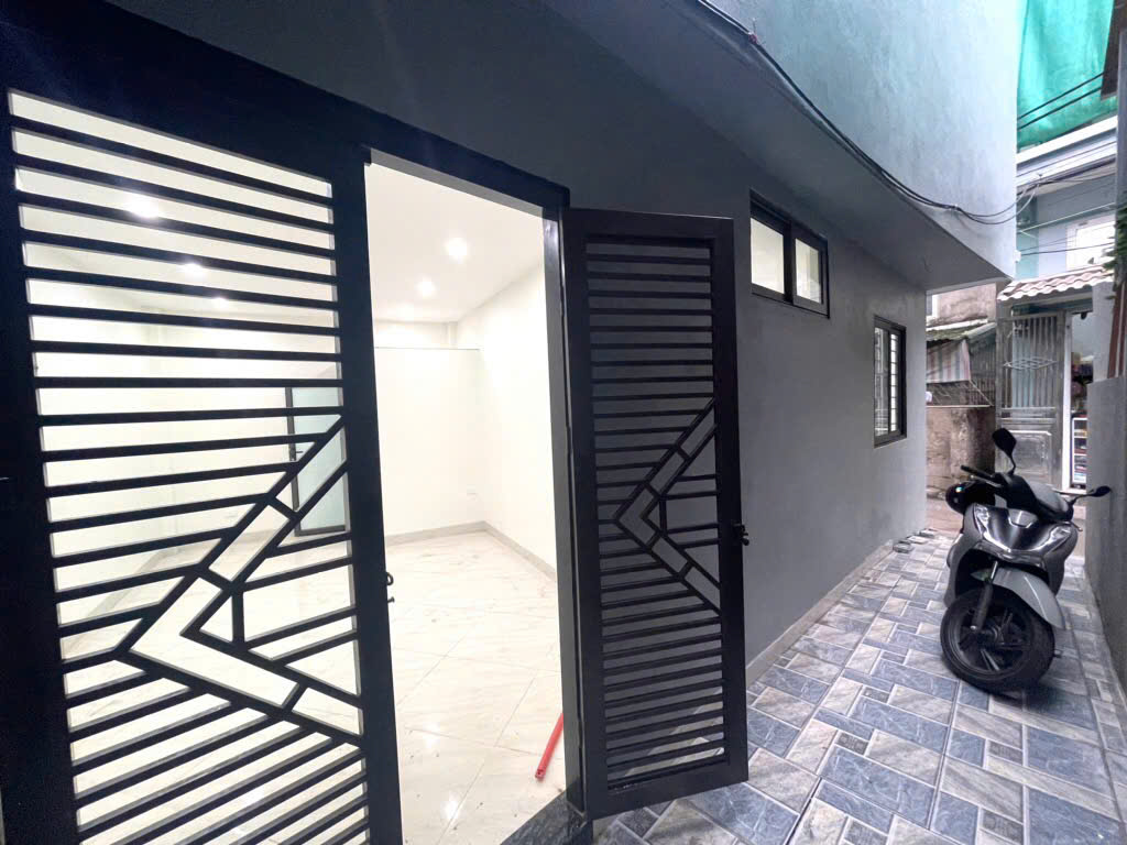 Bán nhà riêng _Hà Trì_Hà Đông_đất nở hậu(hiếm)_2 mặt thoáng_45m2_chỉ hơn 9 Tỷ 