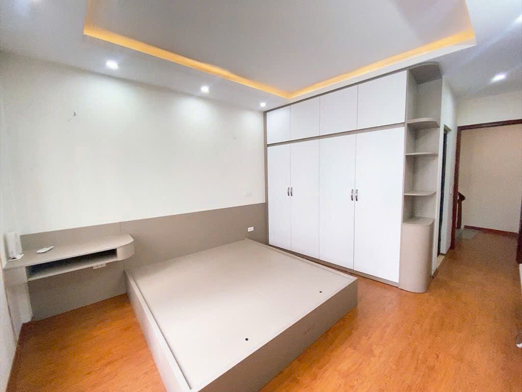 Bán nhà riêng_Hà trì_Hà Đông_30m2_ô tô đỗ cửa_8,2 tỷ_Lô Góc