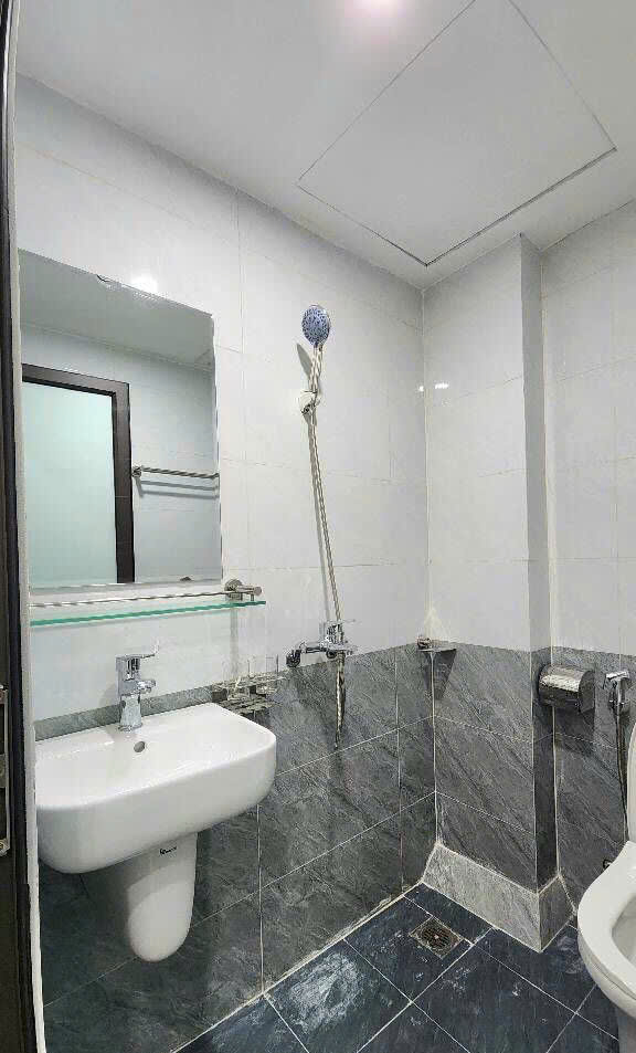 Bán nhà riêng_Đa Sỹ_Hà Đông_39m2_5 tầng_6 phòng ngủ_2 thoáng_8 Tỷ (có thương lượng)