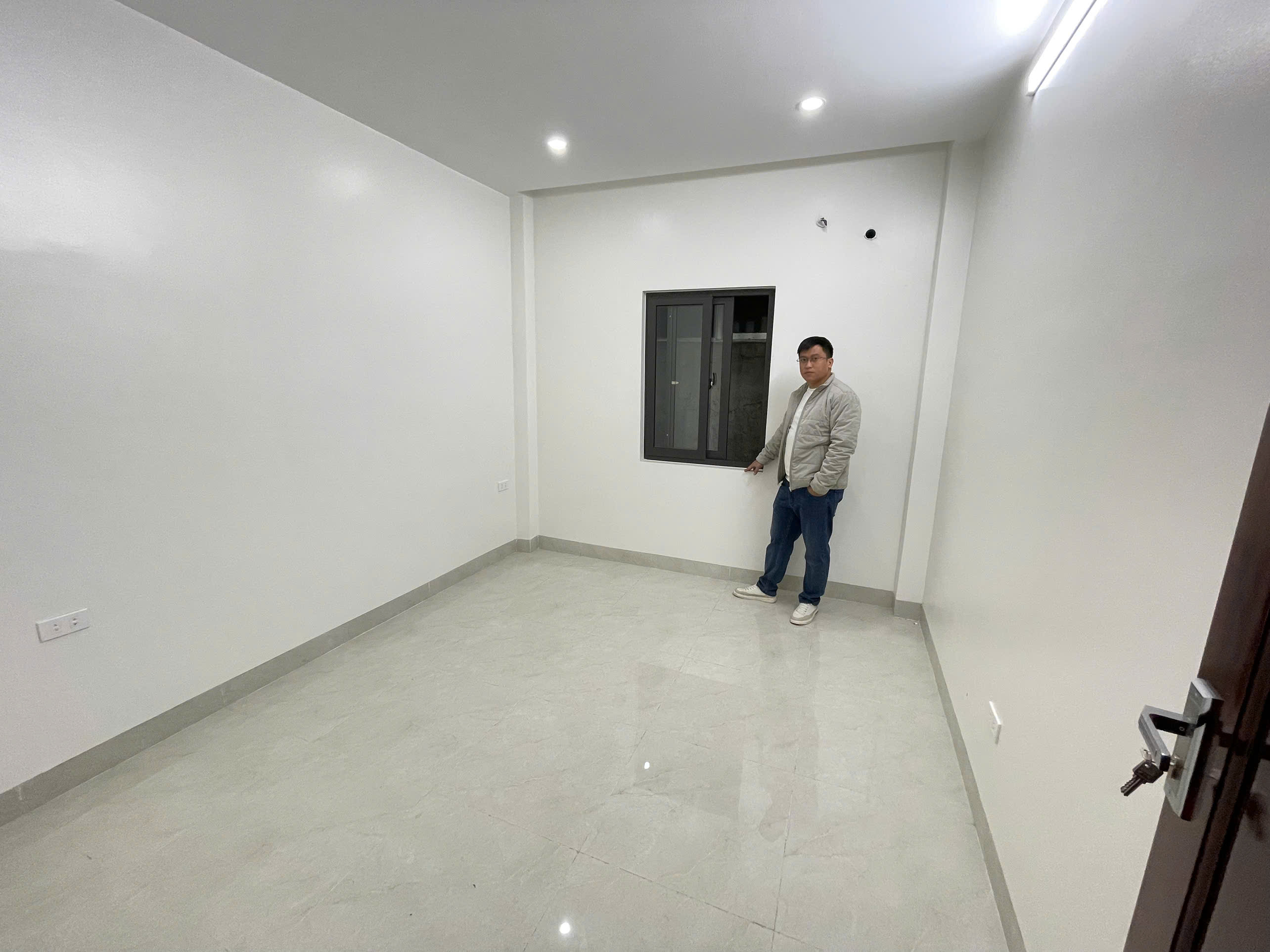 Bán nhà riêng Tô Hiệu_Hà Đông_5 tầng_Thang máy_Nhỉnh 11 tỷ có thương lượng