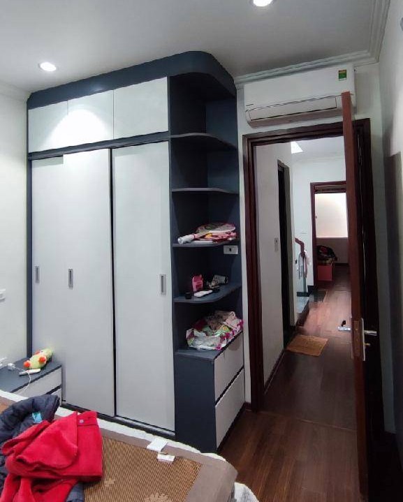 Bán nhà riêng Ngô Quyền_Hà Đông_ô tô đỗ cửa_5 tầng_40m2_Hơn 10 tỷ có thương lượng