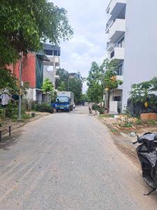 Bán đất dịch vụ Trại_Hà Đông_49m2_mặt đường 9m_Hơn 10 tỷ có thương lượng