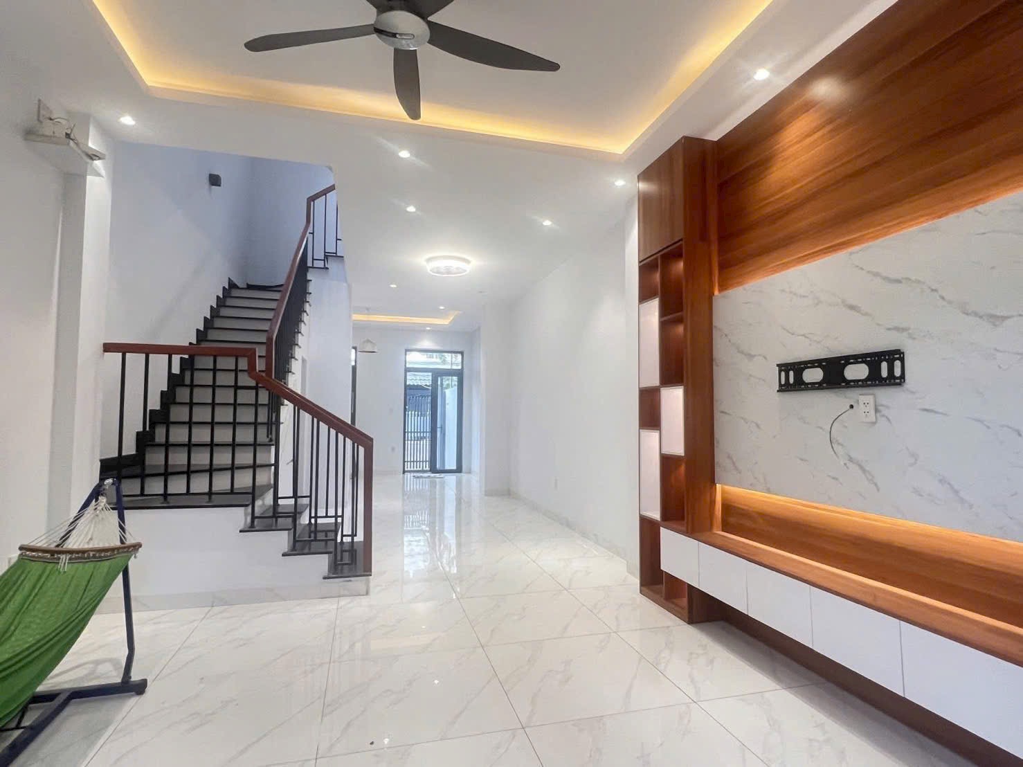 NHÀ ĐẸP KHU TRƯỜNG THỌ THỦ ĐỨC