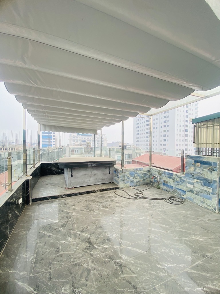 ĐẲNG CẤP GIỮA LÒNG TÂY HỒ – Nhà Hoàng Hoa Thám, vài bước ra Hồ Tây lộng gió!