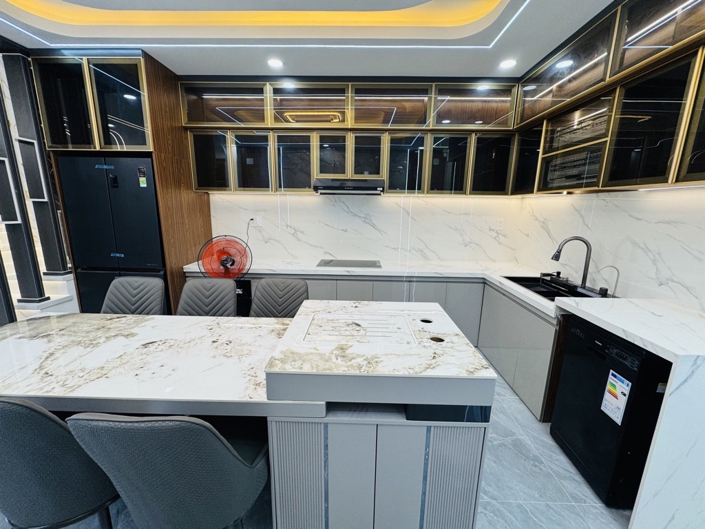 NHÀ 6 TẦNG MỚI – TRUNG MỸ TÂY 9 – Q.12 – 72M² (4×18M) – HẺM 2 Ô TÔ